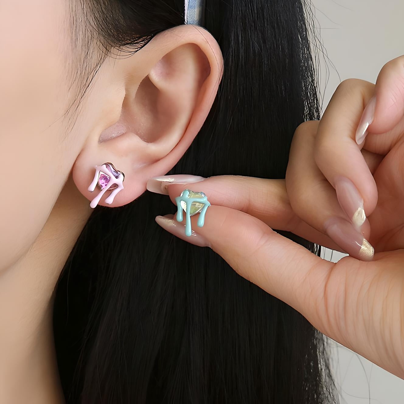 Drooling Heart Earrings