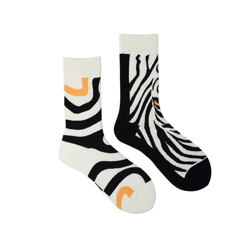 Asymmetrical trendy mid-calf socks - Steppaws